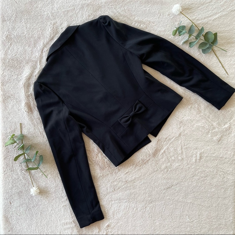 Black Blazer